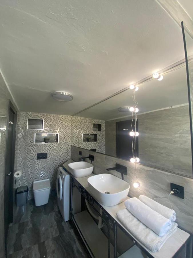 Luxury Apartments Near Bacvice Beach Split Exteriör bild