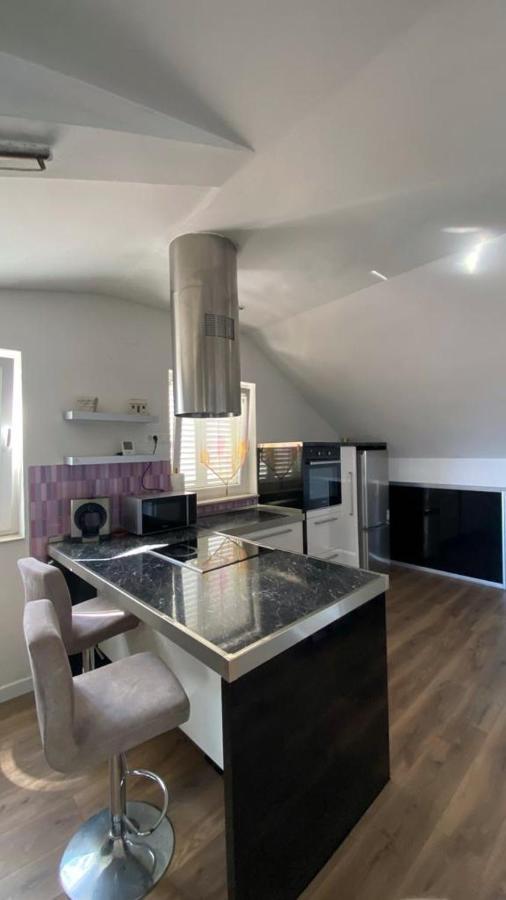 Luxury Apartments Near Bacvice Beach Split Exteriör bild